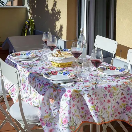 Apartamento Casa Dany, Luminoso Trilocale Con Grande Terrazza, Box Auto E Ac *