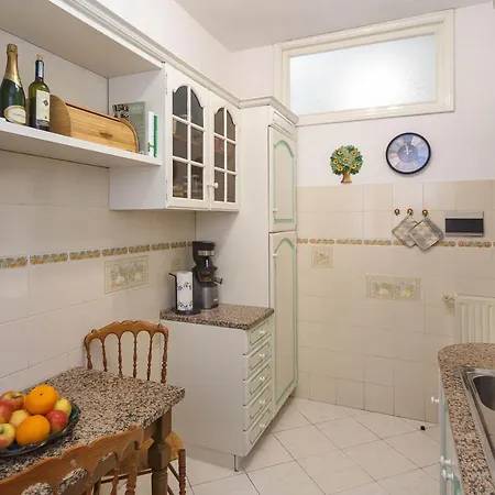 Casa Dany, Luminoso Trilocale Con Grande Terrazza E Box Auto * Santa Margherita Ligure