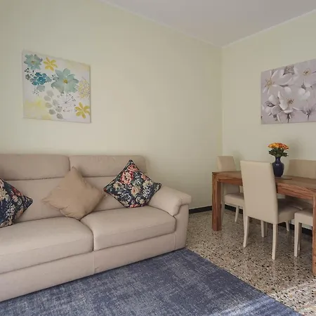 Apartamento Casa Dany, Luminoso Trilocale Con Grande Terrazza, Box Auto E Ac *