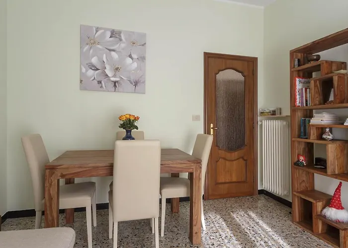 Casa Dany, Luminoso Trilocale Con Grande Terrazza, Box Auto E Ac * 산타마르게리타리구레